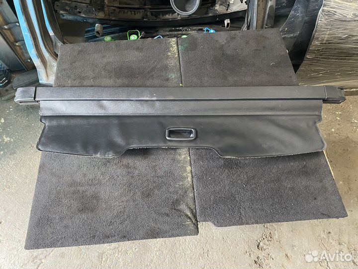 Штора багажника Range Rover Sport 2005-2012 годов