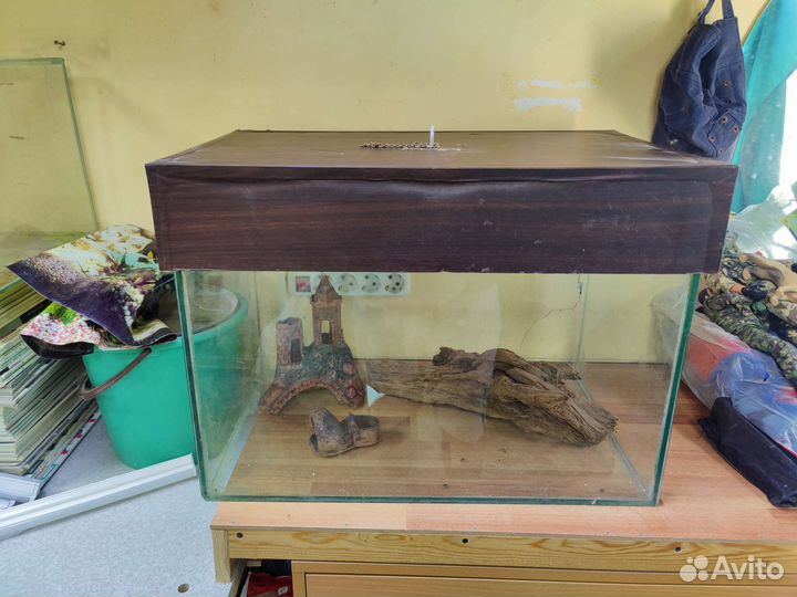 Продам аквариум 60литров и аксессуары