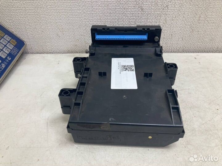 Блок предохранителей Dodge Caravan 3 Voyager 3