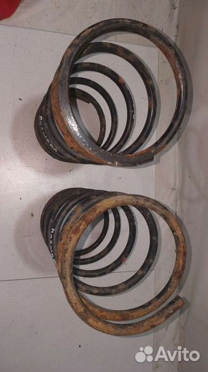 Пружины задние Mitsubishi Pajero Sport