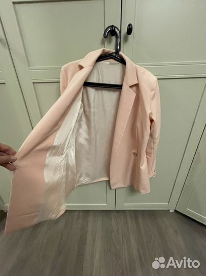 Пиджак розовый