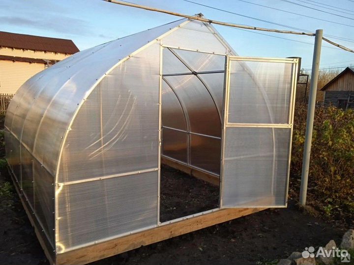 Теплица из поликарбоната