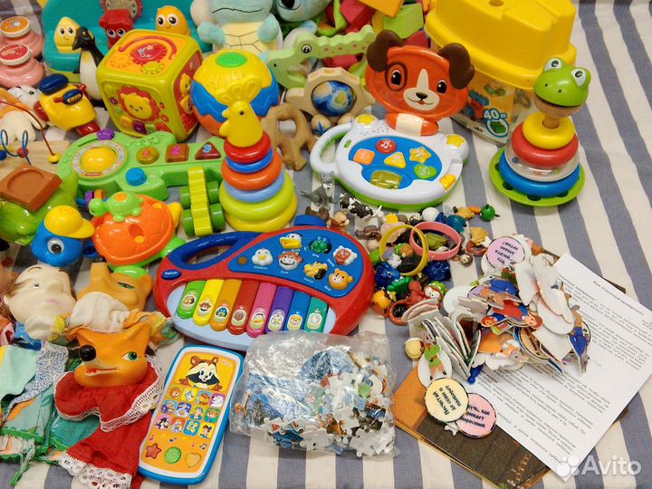 Игрушки для малышей пакетом