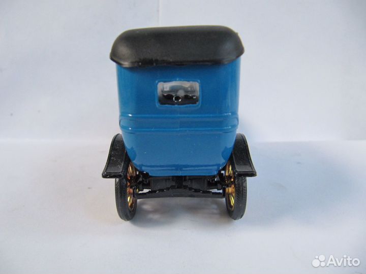 Руссо Балт Лимузин. Коробка 1987 г