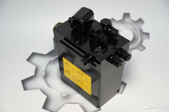 Насос подъёма кабины 4310