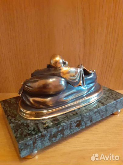 Статуэтки бронза будда