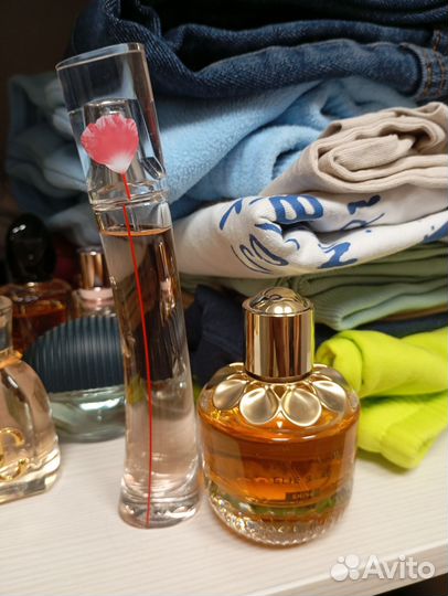 Духи женские разные
