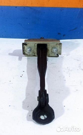 Ограничитель двери передний Chevrolet Orlando C