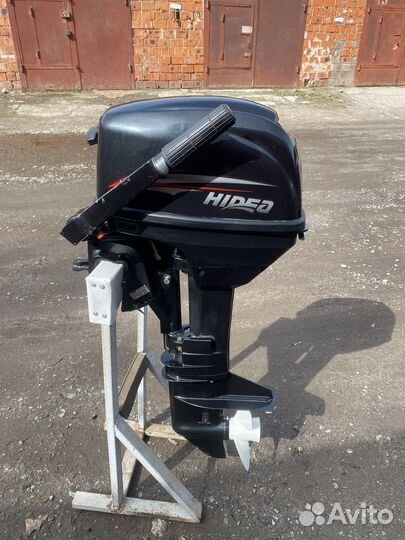 Лодочный мотор 9.8