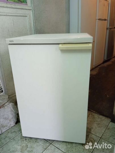 Морозильная камера AEG