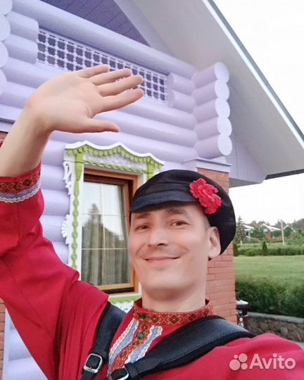 Баянист - певец