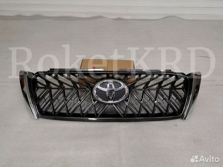 Решетка Toyota Land Cruiser Prado 150 13-17 г TRD