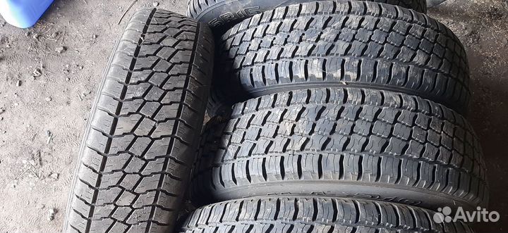 Колеса в сборе на УАЗ 225/75 R 16