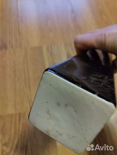 Глиняная ваза