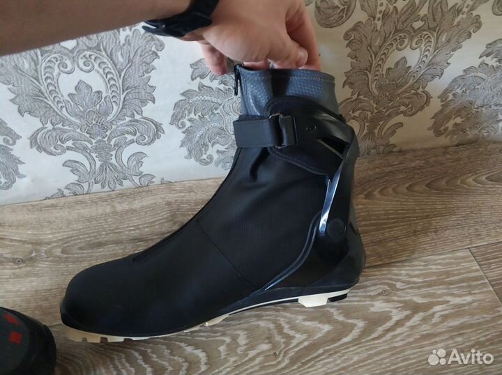 Лыжные ботинки inovik skate 500