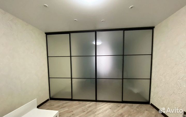 Межкомнатная раздвижная перегородка