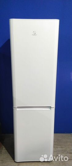 Холодильник бу Indesit 195смХ60смХ60см