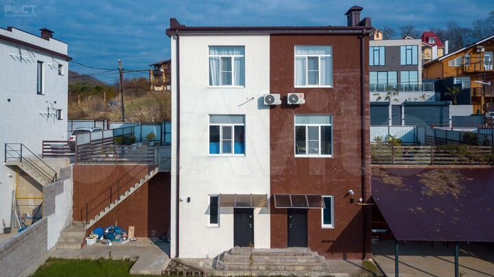 Коттедж 167 м² на участке 5 сот.