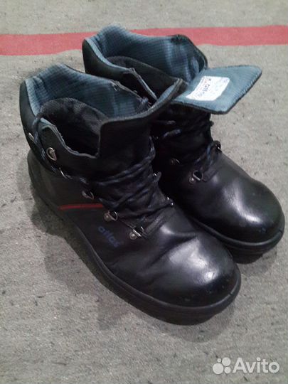 Треккинговые ботинки Atlas for Men