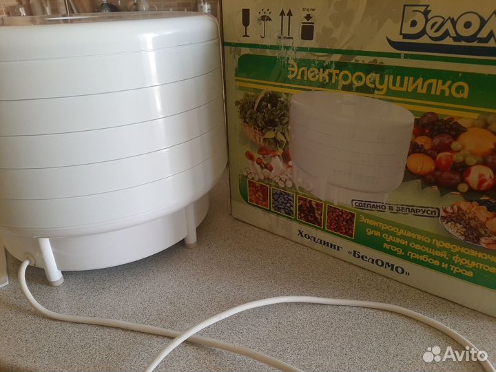 Сушилка электрическая для ягод, фруктов, грибов