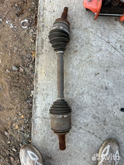 Привод задний правый pajero 4