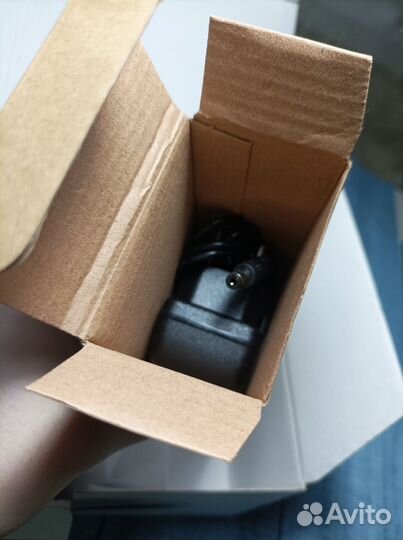 LED/UV лампа для маникюра гибридная