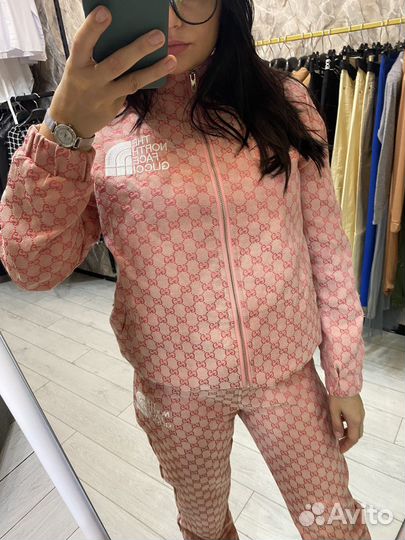 Костюм спортивный женский
