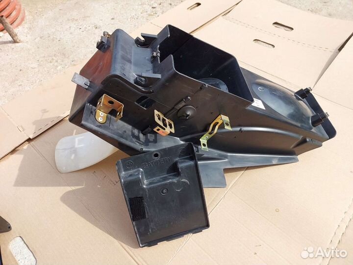 Подкрылок- Бордачек Honda Africa twin 750