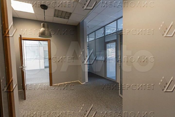 Офис 900 м²