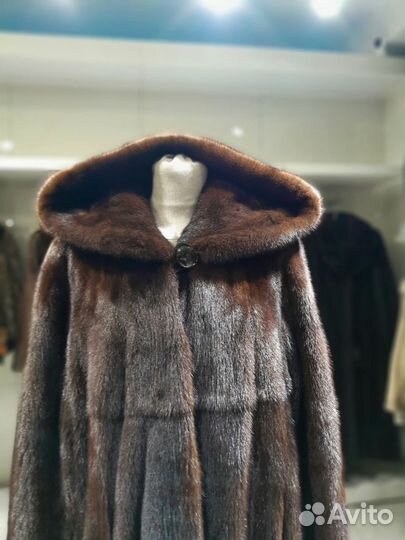 Шуба норковая с капюшоном Saga Furs 54 56 размер