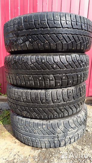 Brasa IceControl 215/65 R16 98T