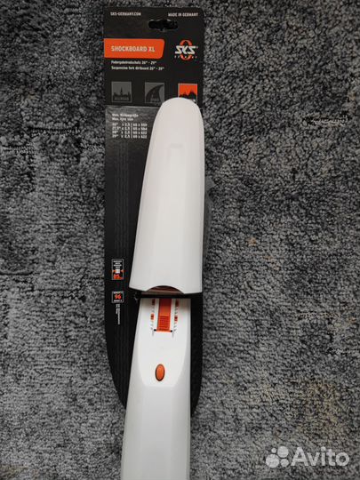 Крыло белое SKS Германия оригинал новое