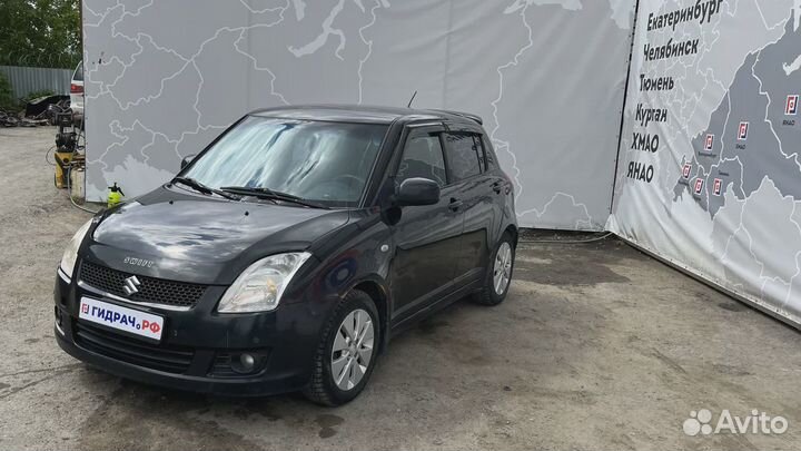 Рамка магнитолы Suzuki Swift (RS) 73821-63J10-P4Z