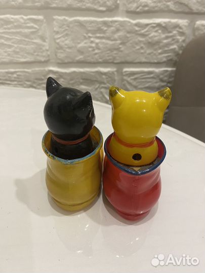 Игрушка СССР котенок в ботинке целлулоид