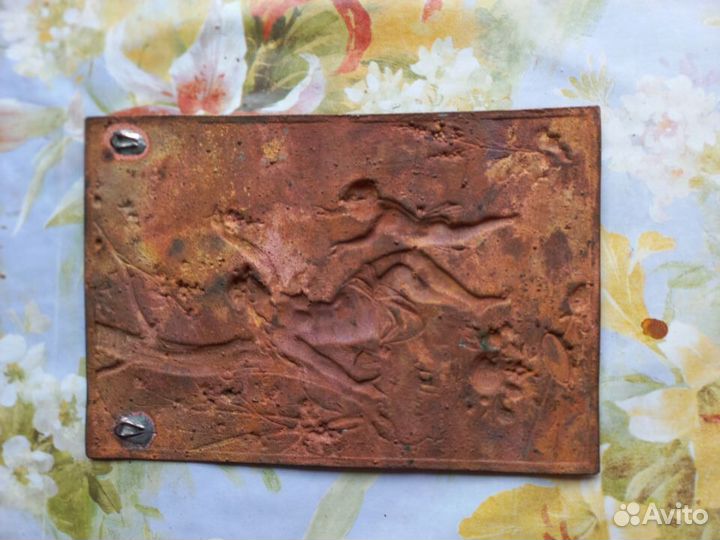 Фигурка фарфоровая дракон