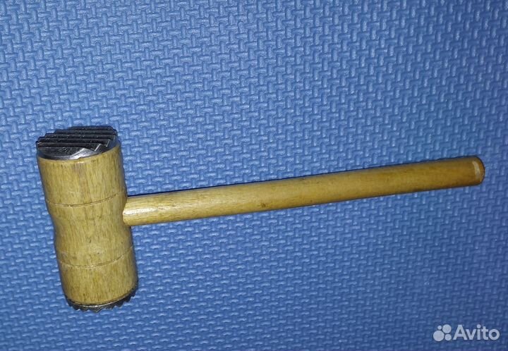 Молоток для мяса деревянный с металлом