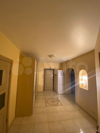 3-к. квартира, 77,5 м², 2/5 эт.