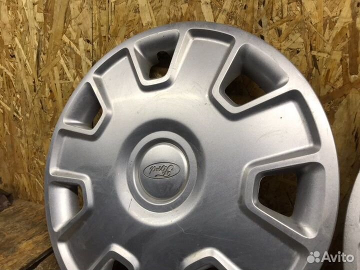 Колпак колеса Ford Focus 2 седан 1.6 2006