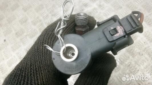 Форсунка дизельная honda civic 8 (YBE02AL04)