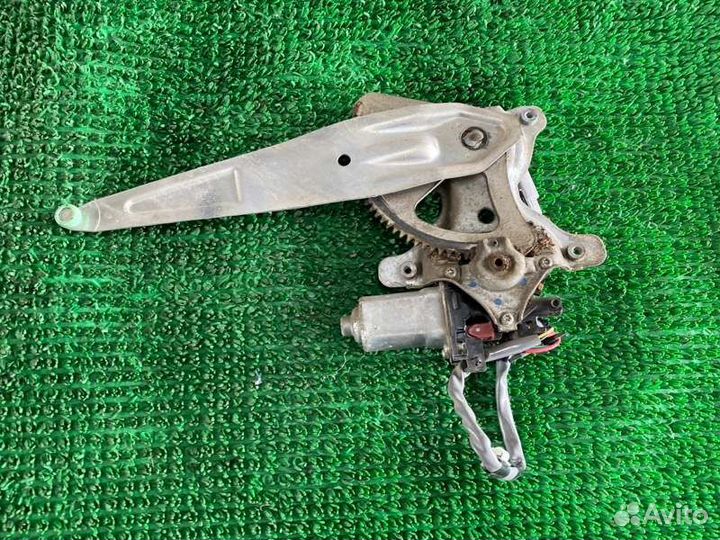 Стеклоподъемник прав. зад. Toyota land cruiser, Lx