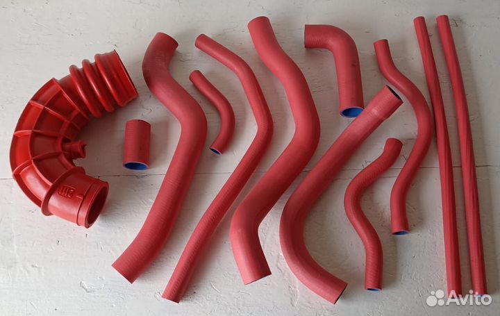 Комплект патрубков двигателя ваз 2110-11 (8клап)