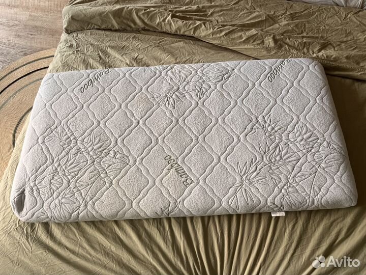 Матрас детский 120 60 с наматрасником б/у