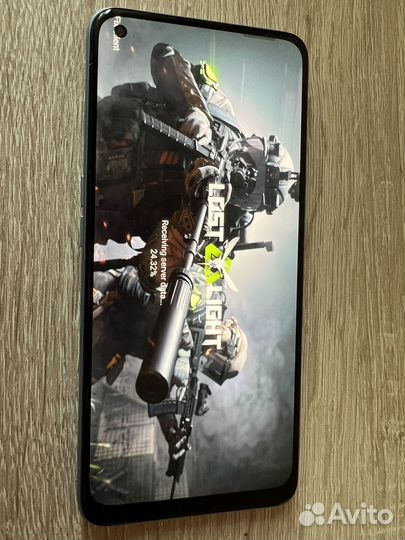 Мобильные телефоны realme