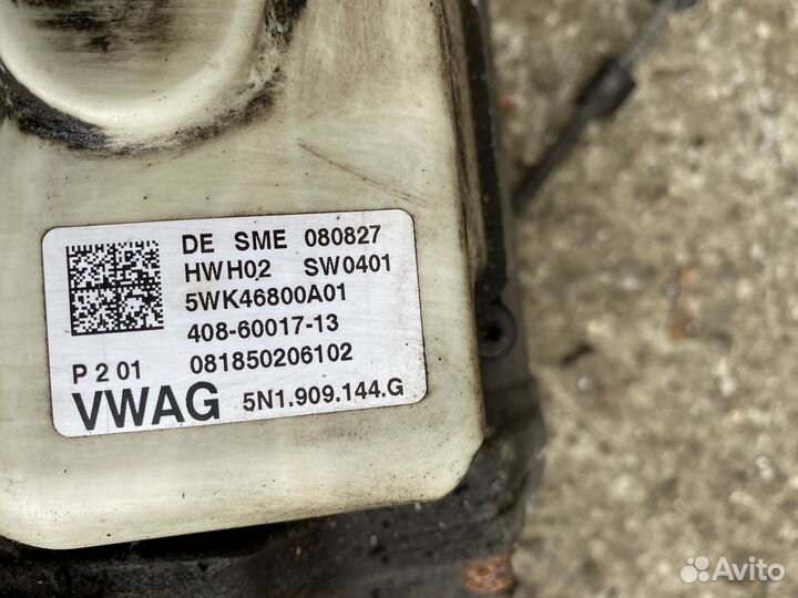 Рулевая рейка Volkswagen Passat B6 APA-BS