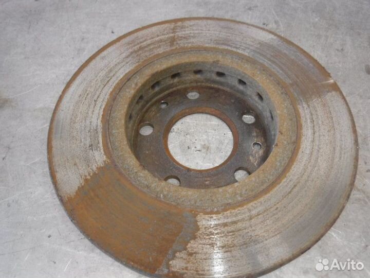 Тормозной диск передний правый Renault Kaptur F4R