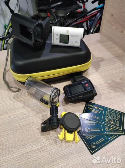 Экшн-камера sony HDR-AS100V