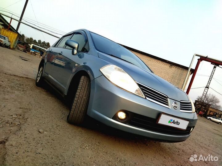 Nissan Tiida Latio 1.5 AT, 2005, 225 000 км