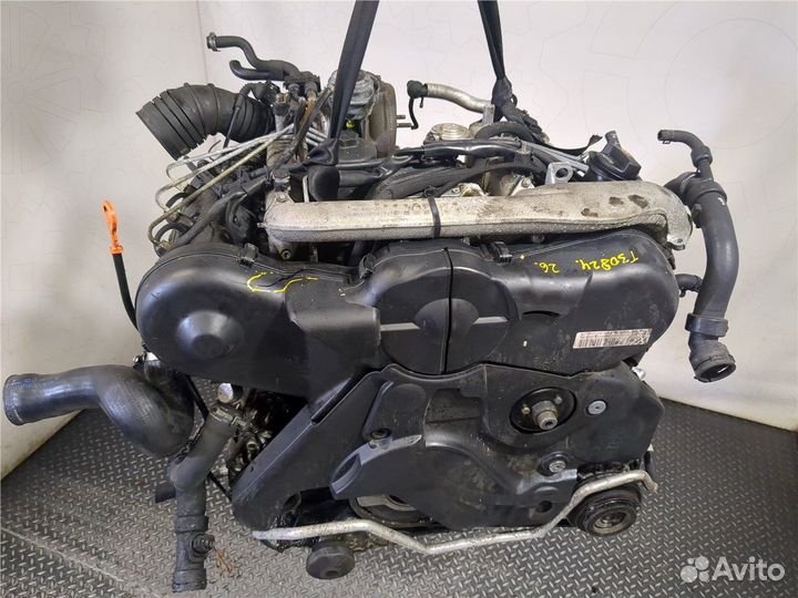 Двигатель Skoda SuperB, 2003