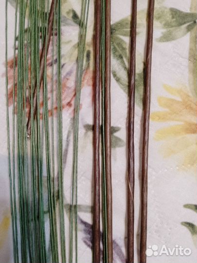 Гофро-бумага для поделок и проволока