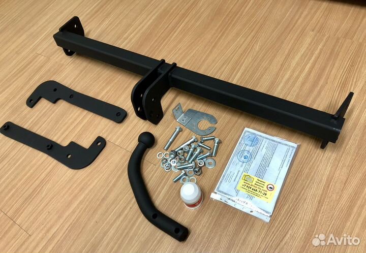 Фаркоп Suzuki Vitara